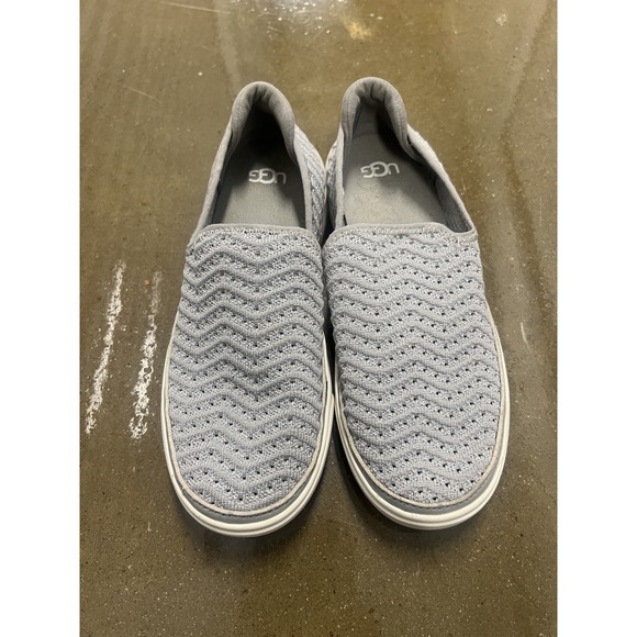 UGG Slip On Sneakers Size 3 Kids Womens 5 Grey Chevron Knit Metallic Flats — photo 2